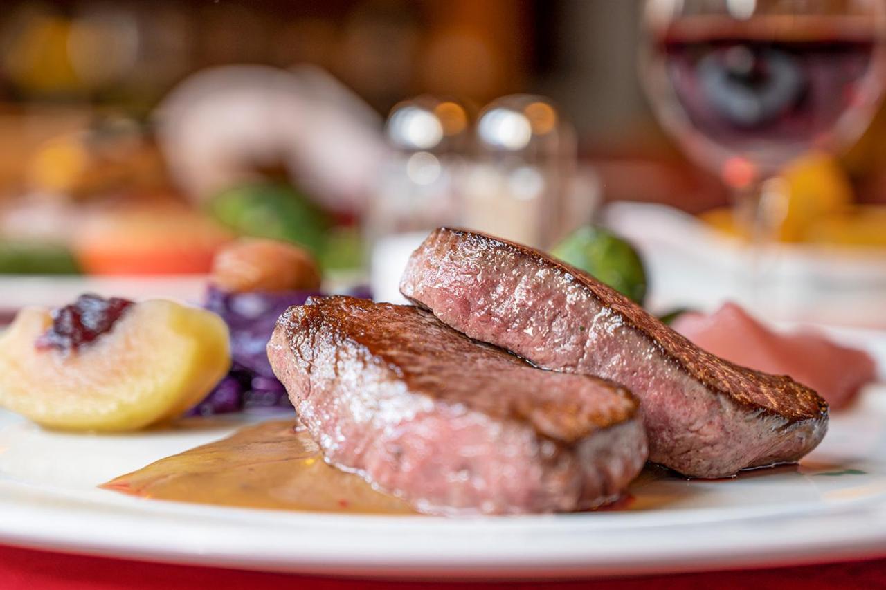 Hotel-Restaurant Drei Tannen ベルヴァルト エクステリア 写真