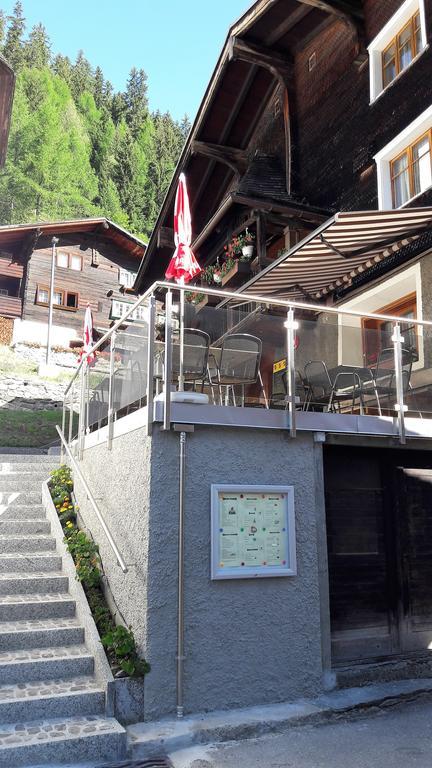 Hotel-Restaurant Drei Tannen ベルヴァルト エクステリア 写真