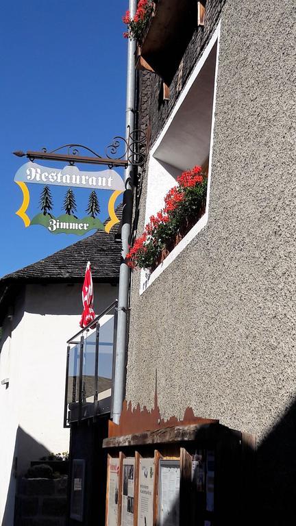 Hotel-Restaurant Drei Tannen ベルヴァルト エクステリア 写真