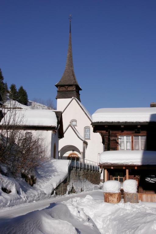 Hotel-Restaurant Drei Tannen ベルヴァルト エクステリア 写真